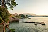 Der Badeort Varenna am Comer See ist bei Tourist:innen weltweit beliebt.