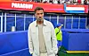 Jürgen Klopp steht am Spielfeldrand in Foxborough vor der Tribüne und Banden mit Paraguay-Aufschrift.