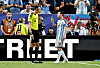Klare-Ansage-an-Schiedsrichter-Was-Messi-von-ihm-gefordert-haben-soll