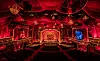 Das Bühnenbild von „Moulin Rouge! Das Musical” im Musical Dome in Köln. Nach dem Umbau wird das Theater am Großmarkt ähnlich aussehen.