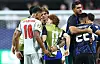 Jude Bellingham und Valentin Barco geraten im WM-Halbfinale in Atlanta aneinander.