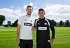 Branimir Hrgota und Marcel Rapp auf dem Trainingsplatz des FC St. Pauli in Hamburg.