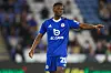 Patson Daka von Leicester City deutet im King Power Stadium während des Spiels gegen Millwall nach rechts.