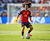 Marc Cucurella (24) kontrolliert den Ball im WM-Finale Spanien gegen Argentinien im MetLife Stadium.