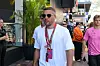Lukas Podolski mit Sonnenbrille und Akkreditierung in Monte Carlo beim Monaco Grand Prix.