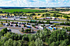 Blase-dr-ckt-Tank-fast-leer-So-weit-ist-der-n-chste-Autobahn-Parkplatz-entfernt