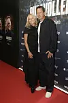 Roger Schmidt mit Frau Heike bei Völler Filmpremiere.