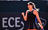 Anna Bondar jubelt auf dem Tennisplatz in Hamburg beim Halbfinale der WTA 250 MSC Hamburg Ladies Open 2026.