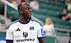 Jean-Luc Dompe im HSV-Trikot im Testspiel gegen SK Rapid Wien vor grünen Tribünen.