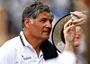Toni Nadal macht beim Turnier in Monte Carlo ein Selfie mit einem Fan.