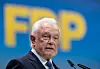 Wolfgang Kubicki spricht beim FDP-Bundesparteitag in Berlin vor blauem Hintergrund mit gelbem FDP-Logo.