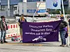 Aktivisten blockieren die Zufahrten des Rüstungskonzerns TKMS in Kiel.
