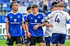 Yussuf Poulsen und Nicolai Remberg vom HSV gegen Jarrad Branthwaite von Everton im Volksparkstadion.