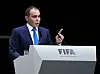 Prinz Ali bin al-Hussein spricht am FIFA-Rednerpult vor Delegierten in Zürich.