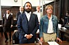 Christina Block und Anwälte im Gerichtssaal des Landgerichts Hamburg während des Prozesses wegen mutmaßlicher Kindesentführung.