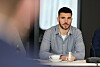 Mario Vuskovic sitzt beim dritten Verhandlungstag vor dem DFB-Sportgericht in Frankfurt an einem Tisch.