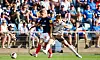 Kasper Davidsen und David Nemeth im Zweikampf beim Spiel Holstein Kiel gegen den FC St. Pauli.