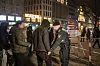 Wer zum Jahreswechsel auf den Jungfernstieg möchte, wird vorher kontrolliert.