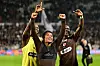 Ricky-Jade Jones, Joel Chima Fujita und Abdoulie Ceesay jubeln im St.-Pauli-Trikot nach dem 1:0 gegen Wolfsburg.