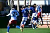Robert Glatzel trifft per Kopf zur frühen HSV-Führung gegen Vancouver
