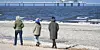 Für Schleswig-Holsteiner kann das teuer werden: Strandspaziergänge in Mecklenburg-Vorpommern sind für Menschen aus anderen Bundesländern untersagt.