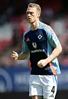 HSV-Kapitän Sebastian Schonlau imsHSV-Sondertrikot