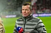 Lothar Matthäus im Stadion mit Sky-Mikrofon in der Hand