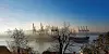 Hach, wie schön: Der Hamburger Hafen zeigt sich im Morgennebel von seiner besten Seite.