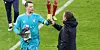 Manuel Neuer (l.) würde gern weiter unter Hansi Flick trainieren