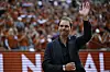 Rafa Nadal weint bei seiner Tribut-Zeremonie bei den French Open.