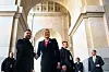 Die Präsidentin des Deutschen Bundestages, Julia Klöckner (CDU), begrüßt den ukrainischen Präsidenten Wolodymyr Selenskyj im Vorfeld ihrer Gespräche im Bundestag.