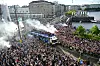 HSV-Truck an der Binnenalster auf dem Ballindamm