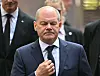 Bundeskanzler Olaf Scholz (SPD) bei seiner Ankunft in Solingen.