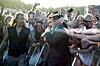 Robbie inmitten der Fans