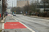 Auf dem breiten Radweg in der Königstraße sind in den kälteren Monaten nur noch sehr wenig Radler unterwegs.
