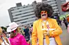 Verkleideter Mann