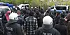 Eingekesselte Protestler am 1. Mai