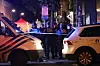 Polizeibeamte am Tatort der Messerattacke in Brüssel.