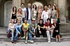 Ein Cast-Foto aus 2006: Daniel Fehlow (obere Reihe, 3. v.l.) ist schon ewig bei „GZSZ“ mit dabei.