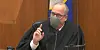 Der Richter Peter Cahill bespricht Anträge im Floyd-Prozess vor Gericht.