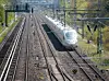 Vom 11. September bis zum 11. Dezember müssen Reisende auf der Bahnstrecke von Hamburg nach Berlin mit verlängerten Fahrtzeiten rechnen (Symbolbild).