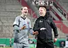 „Highlight meiner Karriere“: Jackson Irvine mit Timo Schultz nach dem Pokal-Sieg