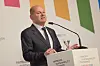 Bundeskanzler Olaf Scholz (SPD) spricht während der Eröffnung der Hamburger Nachhaltigkeitskonferenz im Rathaus.