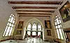Der Rittersaal von Schloss Marienburg. An einigen Balken des Gebäudes nagt der Hausschwamm.