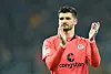 Eine Frage ist mit der Partie in Paderborn geklärt: Nein, Nikola Vasilj ist doch kein Außerirdischer.