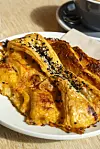 Die herzhafte Variante: Das Franzbrötchen mit Kimchi gibt es im „Elbgold“.