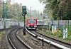 Eine einfahrende S-Bahn.