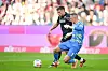 Marvin Schwäbe im Zweikampf mit Ermedin Demirovic
