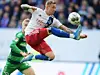 Gute Ballbehandlung: HSV-Profi Sonny Kittel im Spiel gegen Greuther Fürth