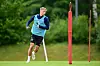 Adam Karabec trainierte am Freitag erstmals mit den HSV-Kollegen.